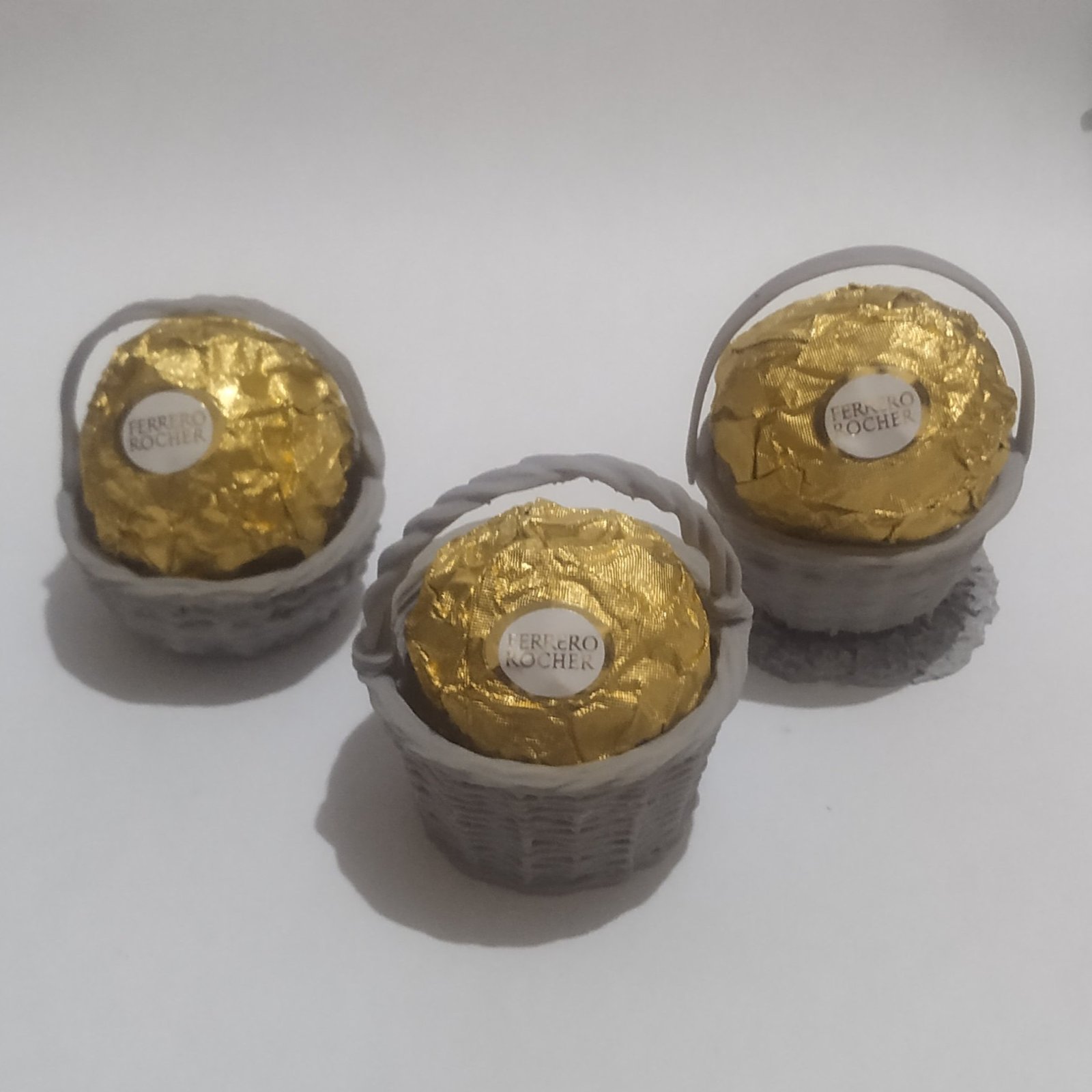 Canastas de pascua Ferrero Rocher
